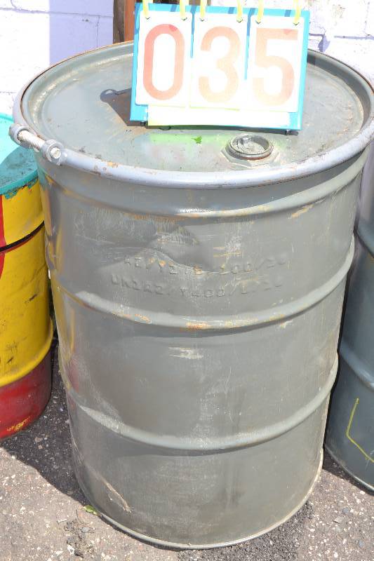 lot 35 image: Metal Drum