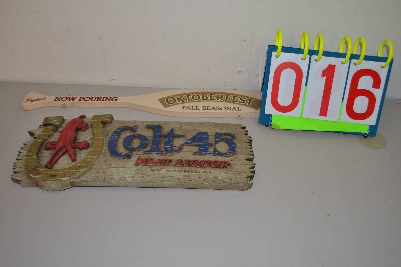 lot 16 image: Beer Signs