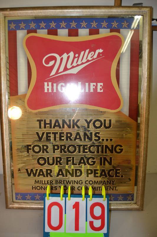 lot 19 image: Miller High Life Mirror