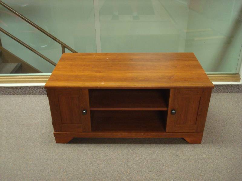 lot 4 image: TV Stand Cabinet, Used, Some Minor Wear