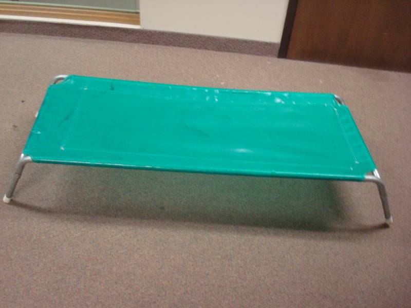 lot 44 image: Kids Bed Cot, Some Wear, Rethreaded