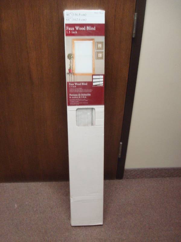 lot 50 image: New Faux Wood Window Blinds