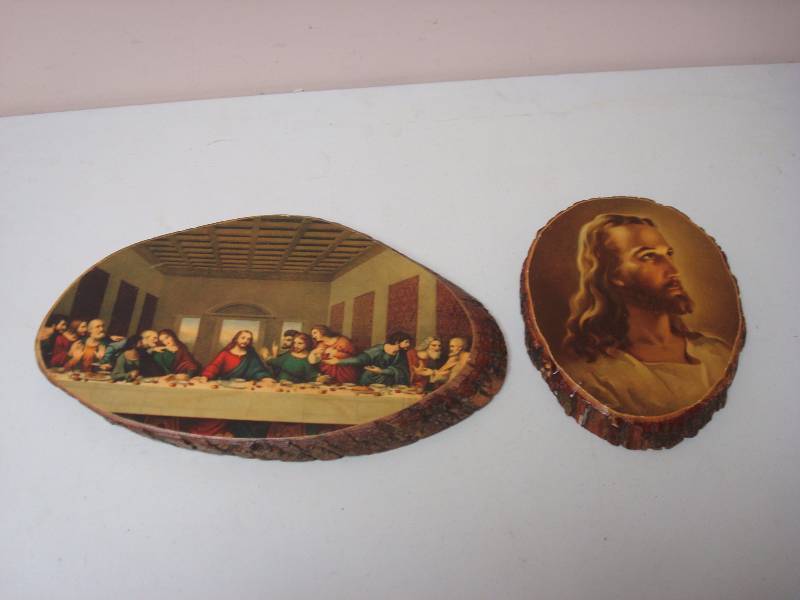 lot 82 image: Religious Pictures On Slices Of Wood