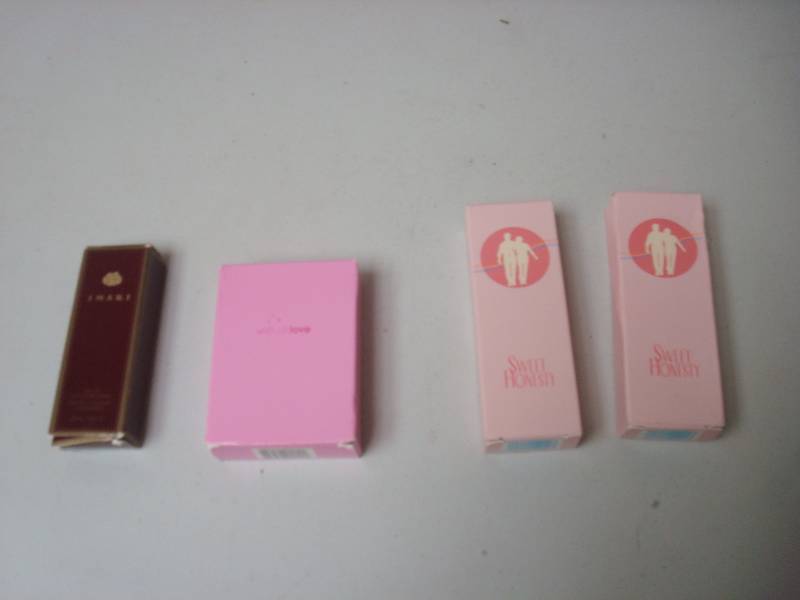 lot 90 image: Lot Of New Avon Perfume