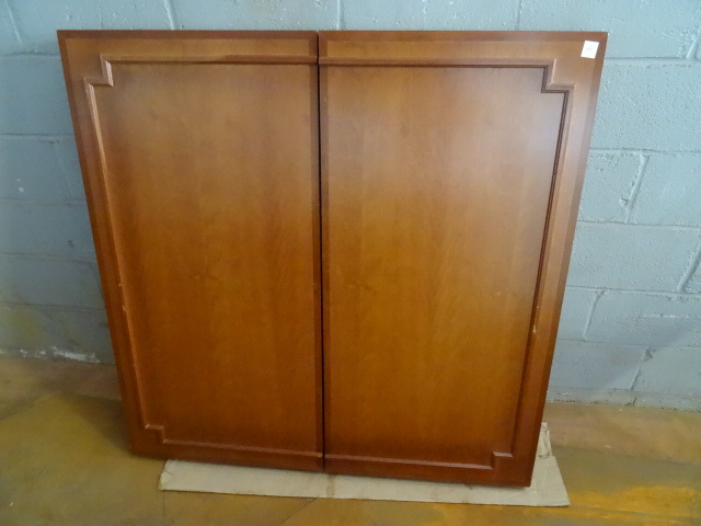 Presentation Cabinet