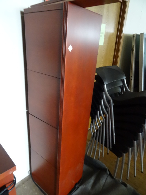 Wall Cabinet
