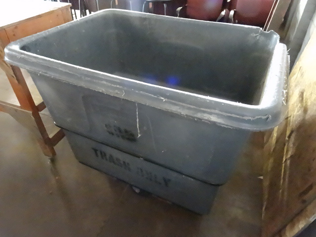Trash Bin