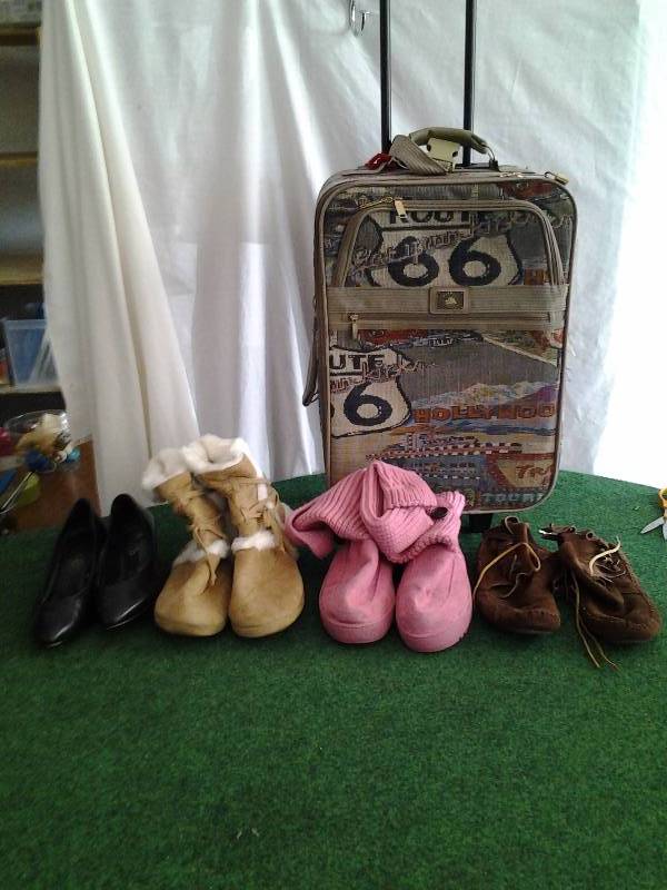 Carry-On Travel Luggage, Ladies Shoes, Boots, Moccassins, Size 78