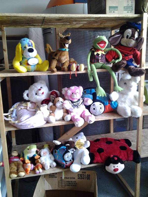 Large Lot Of Stuffed Animals