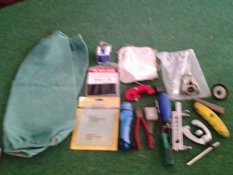 Welding Sleeves & Assorted Tools