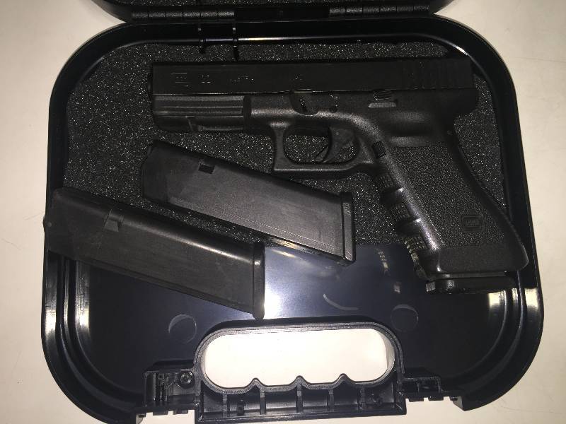 Glock 22 Gen 3 Semi-auto Pistol