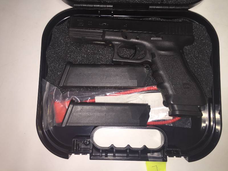 Glock 22 Gen 3 Semi-auto Pistol