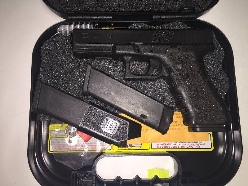 Glock 22 Gen 3 Semi-auto Pistol