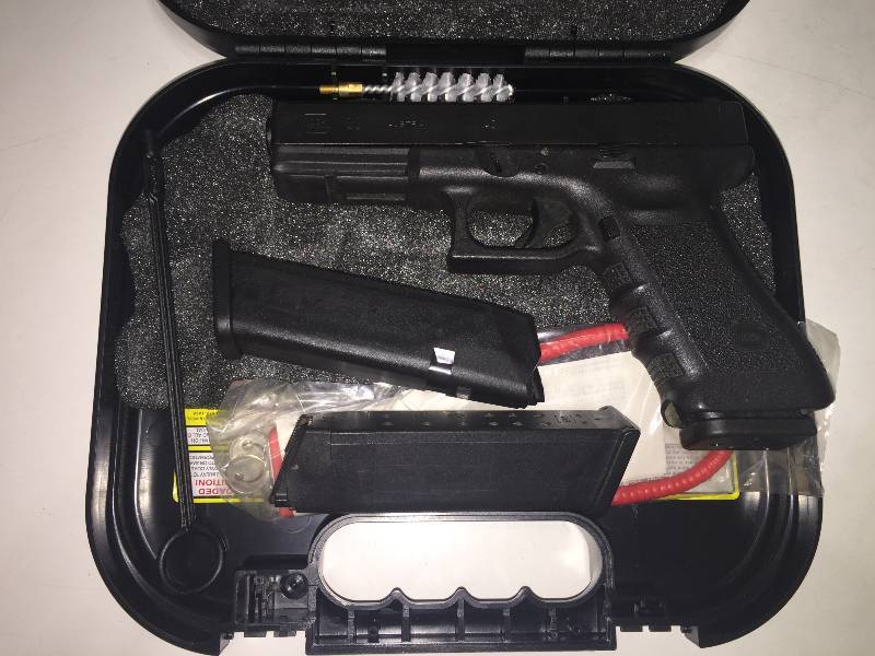 Glock 22 Gen 3 Semi-auto Pistol