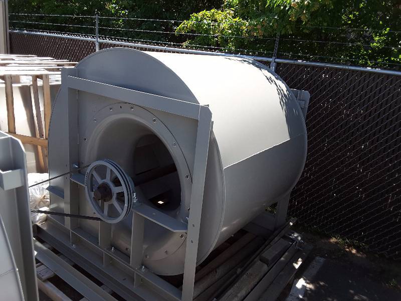 lot 2 image: Greenheck LSF-36-75 Filtered Louvered Roof Supply Unit