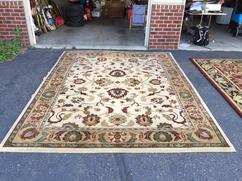 lot 61 image: WOW Gorgeous Persian 8 x 10 Wilton Area Rug Carpet Made In Turkey & Recently Professionally Cleaned