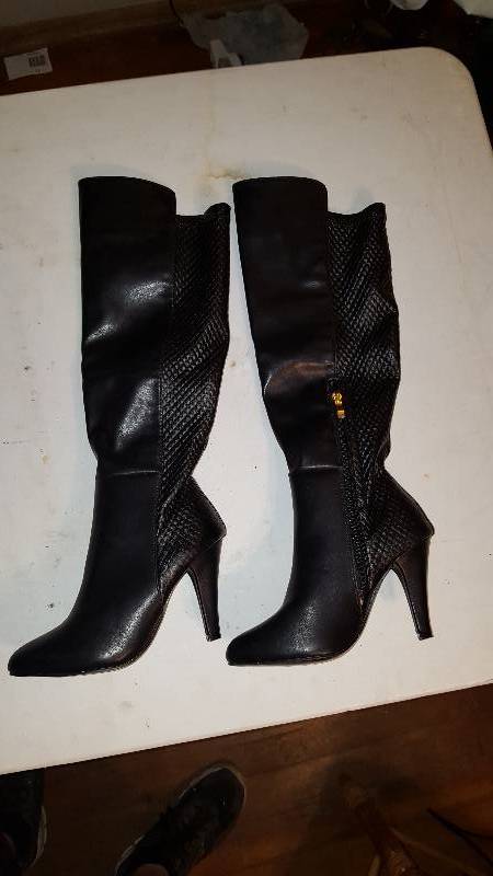 GC Boots, Size 7