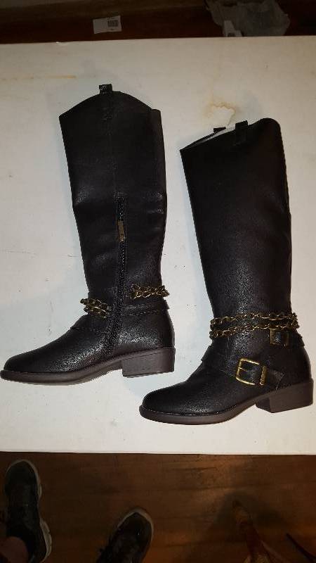 GC Boots, Size 8