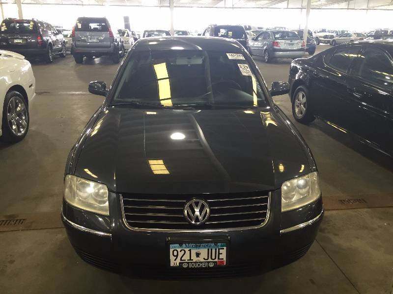 2004 Volkswagen Passat GL