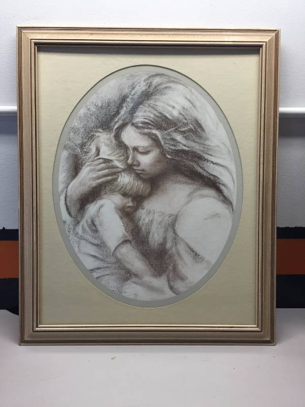 lot 20 image: PICTURES (2)