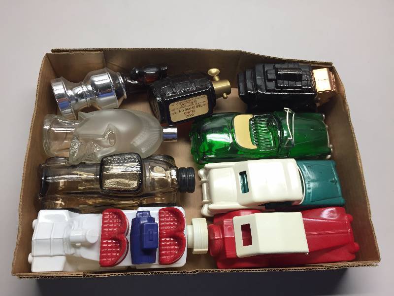lot 46 image: TOY CARS, AVON AFTERSHAVE DECANTERS, HUMIDIFIER, LARGE MIXING BOWL, ASSORTED BEER BOTTLECAN COLLECTION
