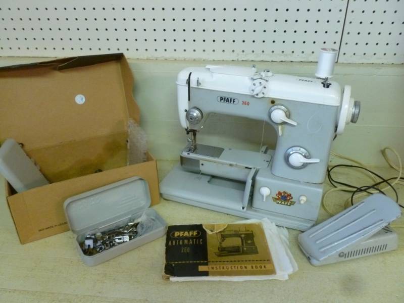 Pfaff Sewing Machine