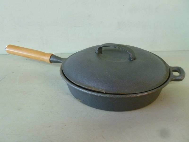 Cast Iron Pan