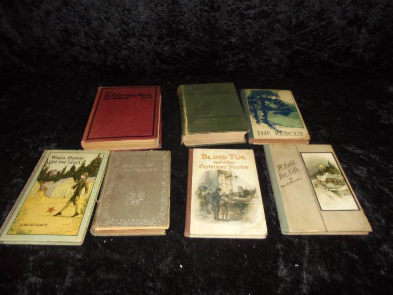 Lot - Vintage Books