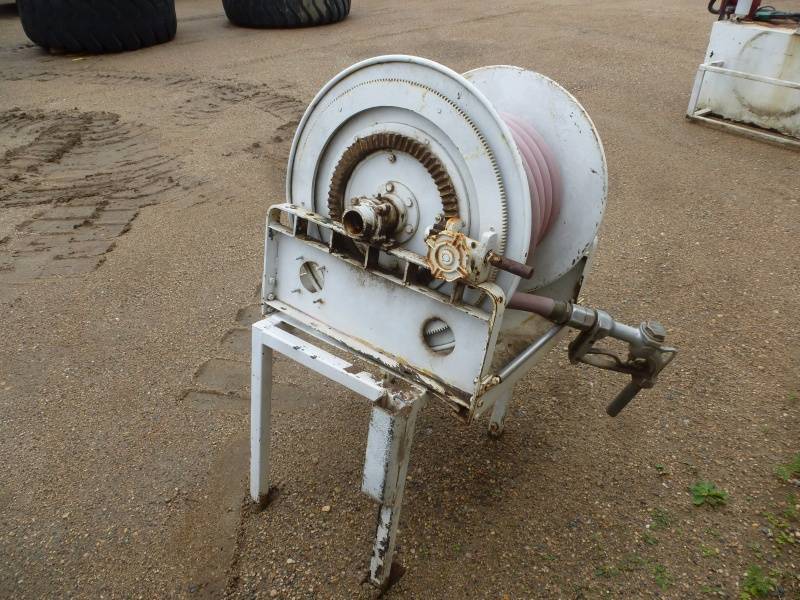 lot 28 image: Fuel Hose Reel