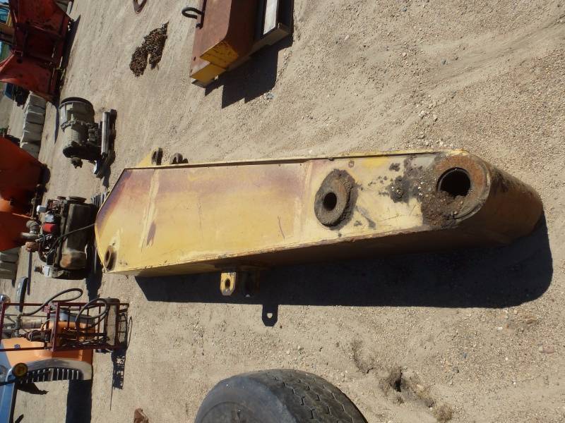lot 43 image: Cat 330B 10 Stick