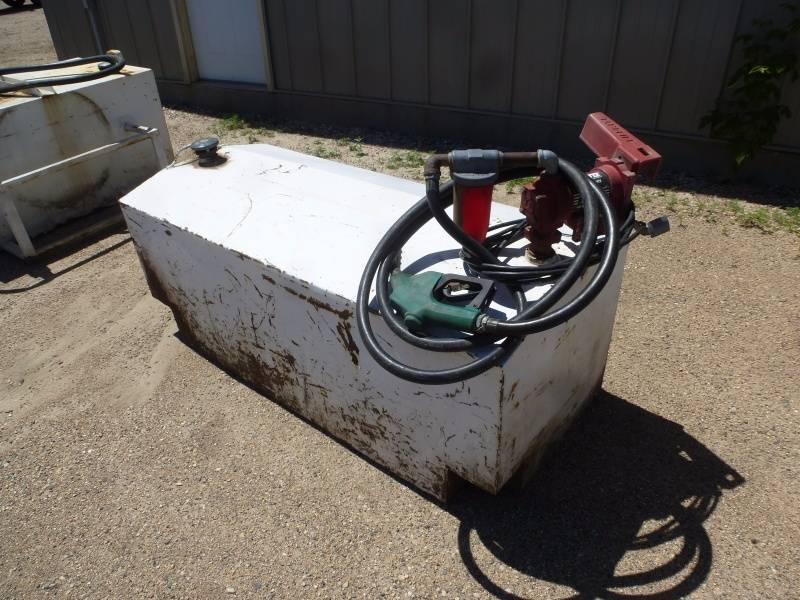lot 50 image: Fuel Tank For Truck
