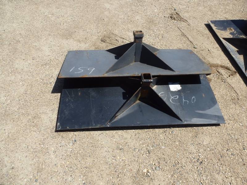 lot 51 image: Skid Steer Receiver Plates
