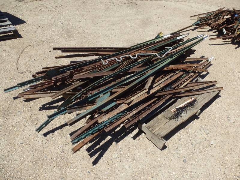 lot 61 image: Steel Fence Posts