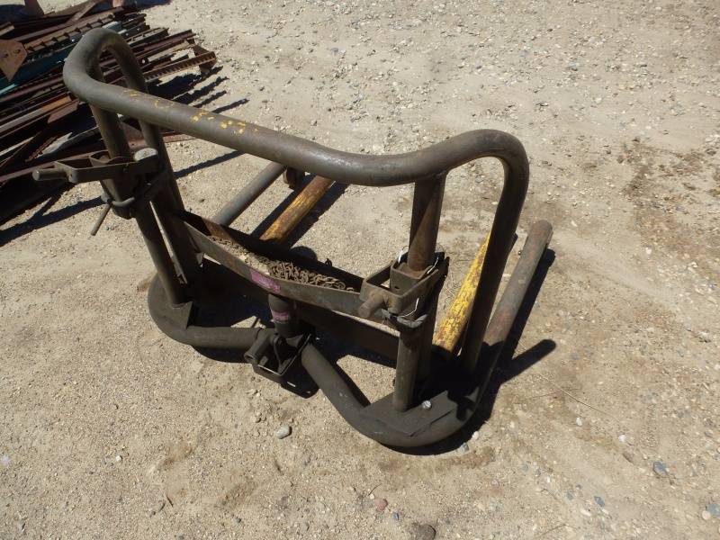 lot 63 image: NAPA Tire Lift