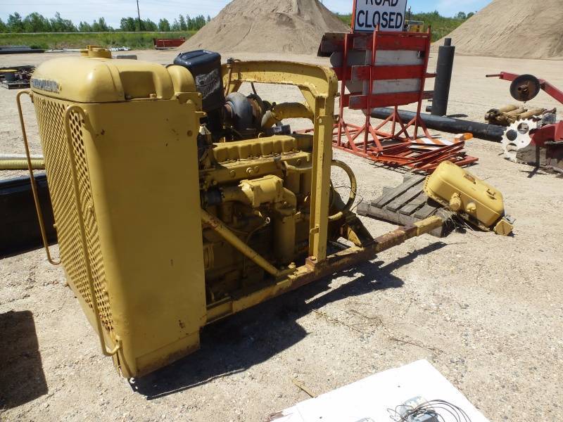 lot 75 image: Cat 627 Scraper engine