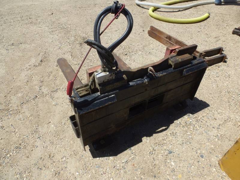 lot 80 image: Hyster Hydraulic Forks for Skid Steer