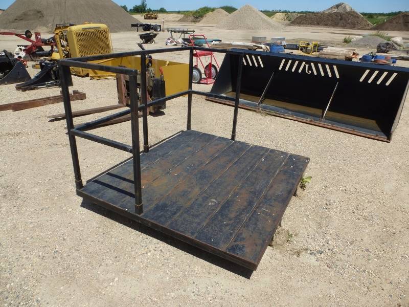 lot 85 image: Forklift Work Station Platform
