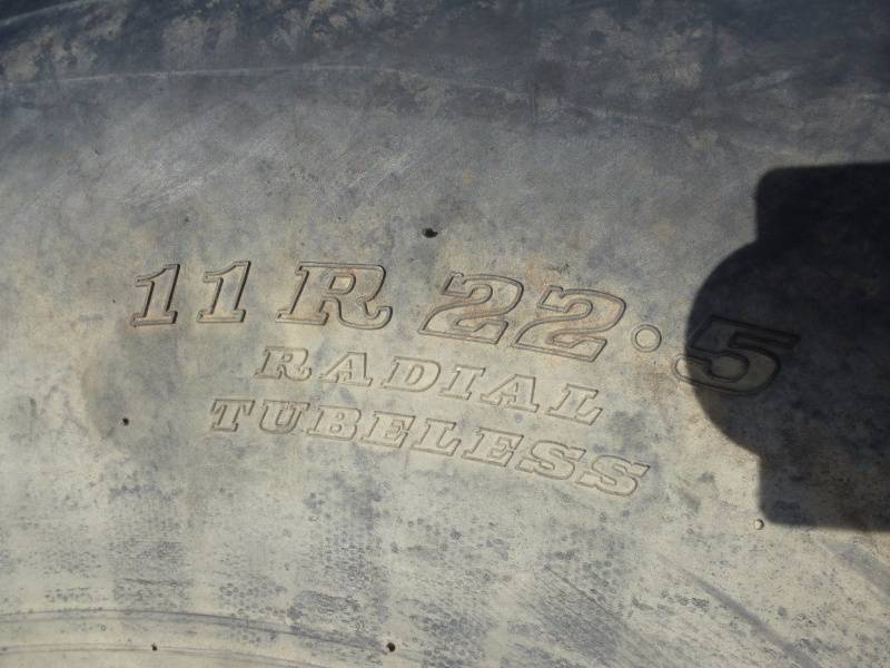 lot 104 image: Steel Mark Tires