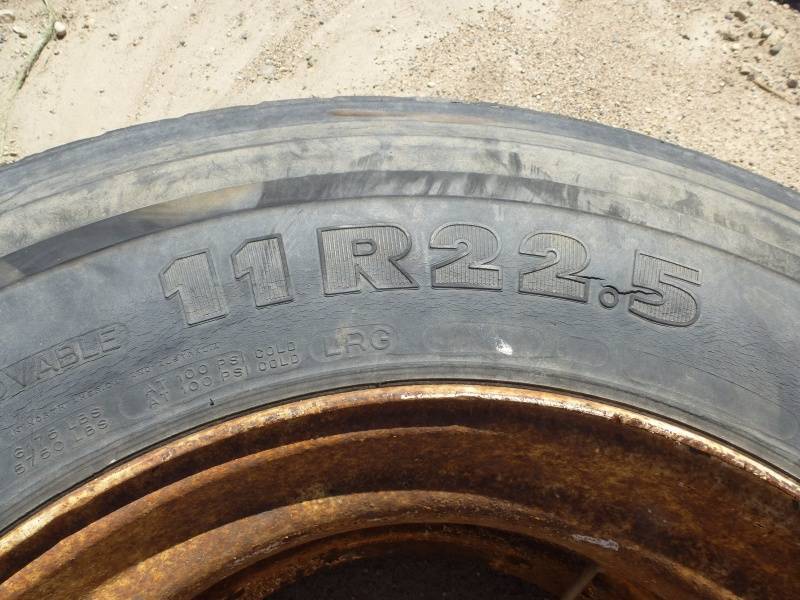 lot 112 image: Michelin Tire & Rim