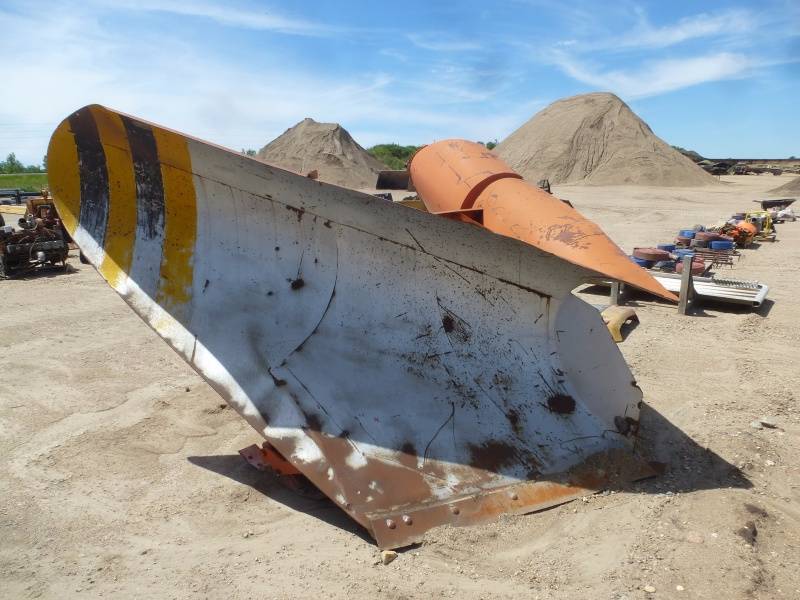 lot 126 image: Wausaw Snow Plow