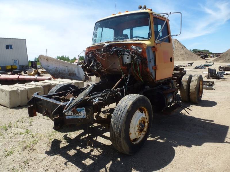 lot 26 image: Ford Parts Truck Box missing