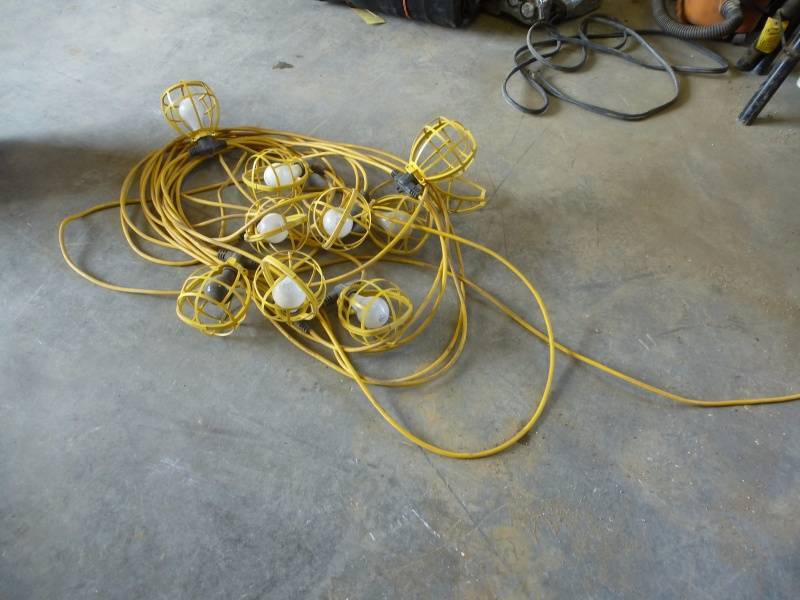 lot 194 image: Construction Rope Lights