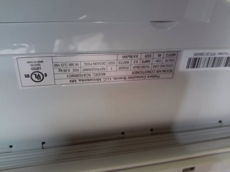 lot 47A image: SUNBEAM 10,000 BTU Air Conditioner.. Like new.. Works well