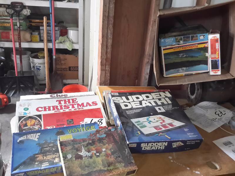 lot 68 image: Misc. Games and Puzzels..