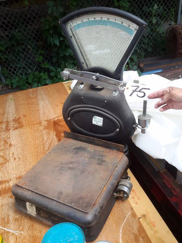 lot 75 image: STIMPSON Scale with Weights..