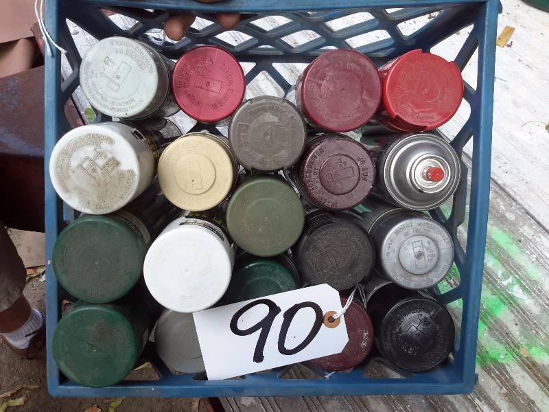 lot 90 image: Misc. Spray paints.. Most are full