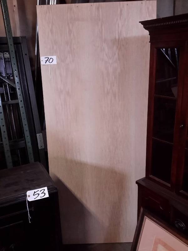 lot 70 image: 5, 36in Hollow Core Oak Doors.. No Hardware of holes