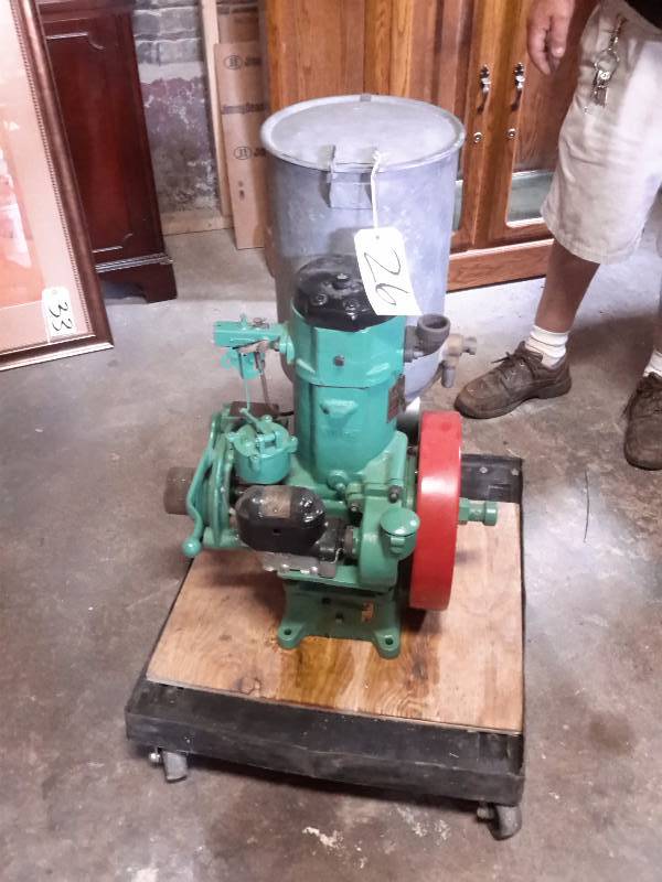 lot 26 image: Cream Separator.. Runs with WICO Magneto Motor.. Untested