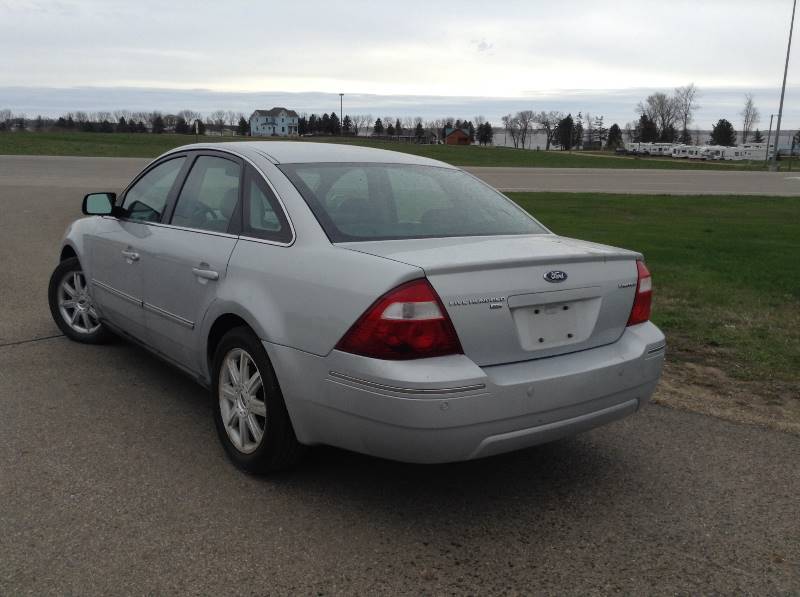 2005 Ford 500 Limited