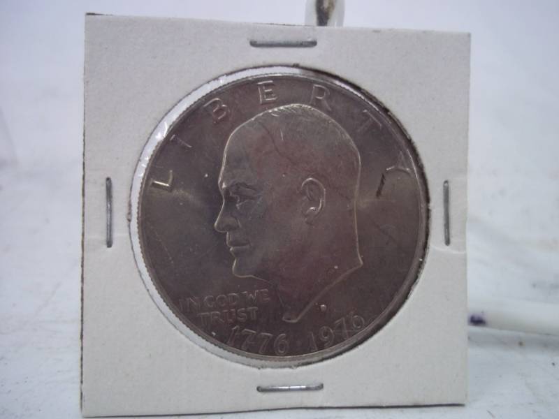 lot 22 image: One Dollar 1776-1976 Coin
